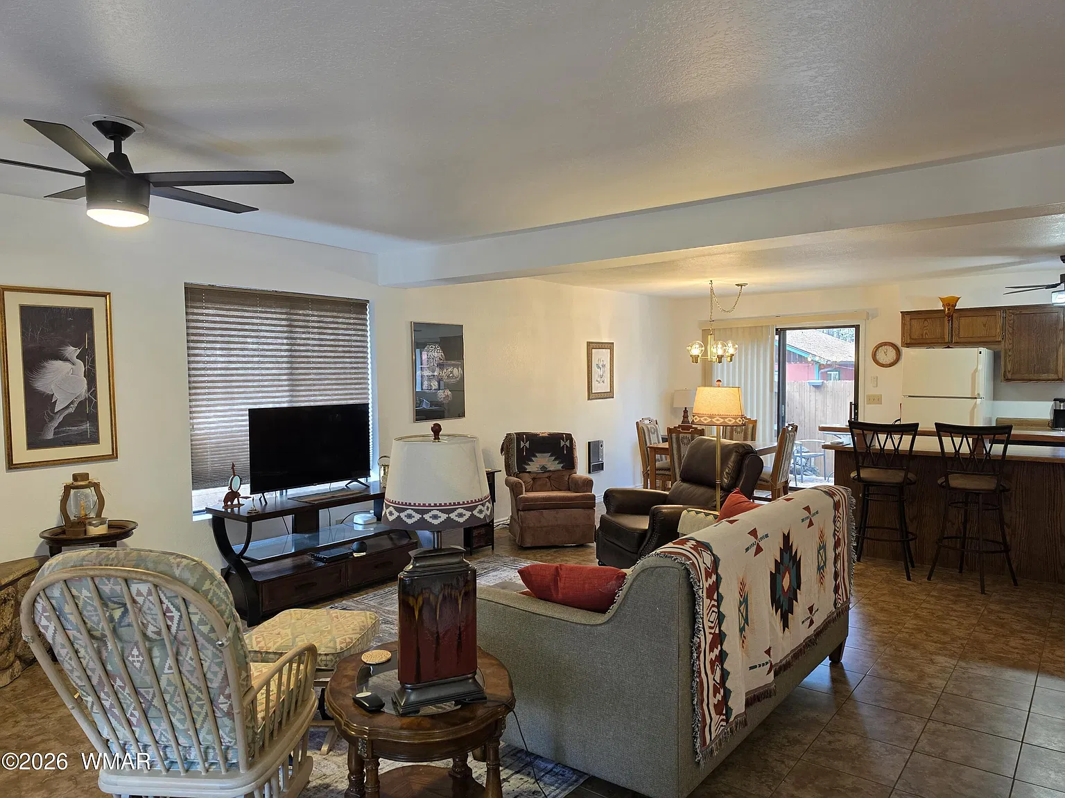 2 bed, 1337 sqft, $1,600 — Photo 2