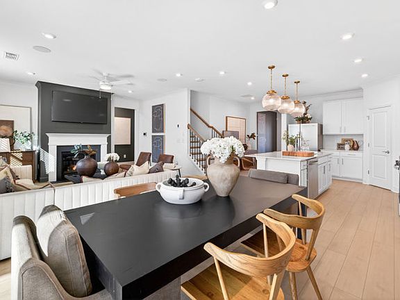 Cafe and Gathering Room