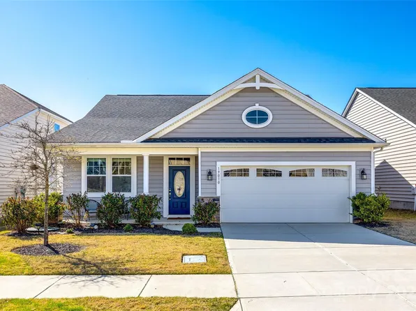 19010 Hawk Haven Ln, Charlotte, NC 28278