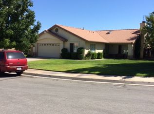 14551 Teak Ct, Hesperia, CA 92345