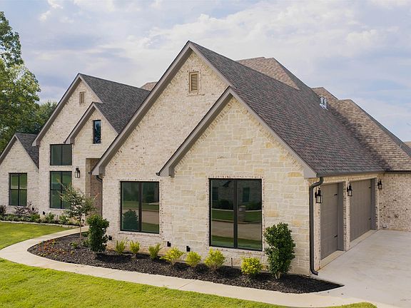 4th image of 151 Ella Kate Dr