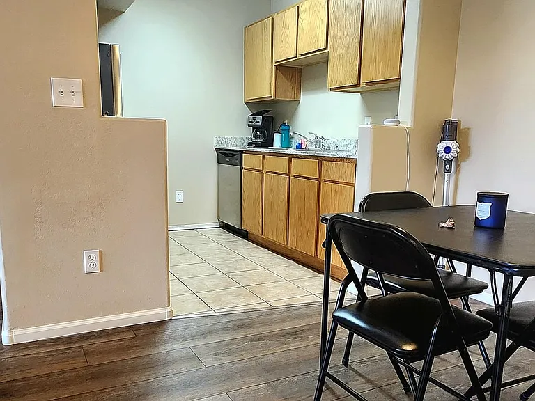 Kitchen and breakfast nook