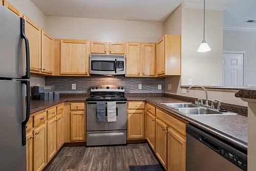 Carden Place Apartment Homes Photo 1