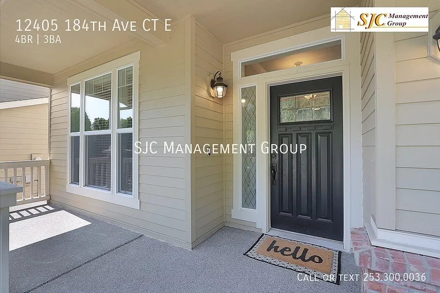 Four Bedroom three bath home for rent in Falling Water Bonney Lake — Photo 2