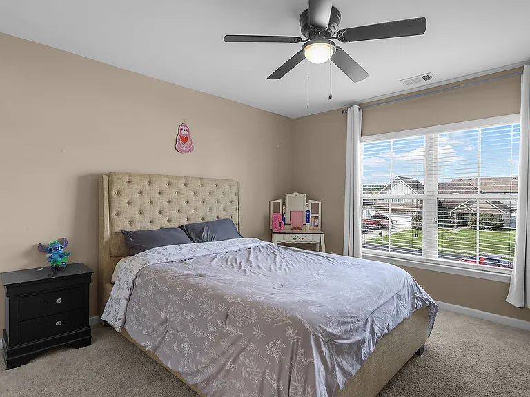 113 Greystone Dr — Photo 29