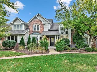 413 Conway Meadows Dr, Chesterfield, MO 63017