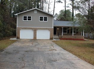 856 Dunleith Ct, Stone Mountain, GA 30083