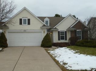 4852 Hillway Ct, Ann Arbor, MI 48105