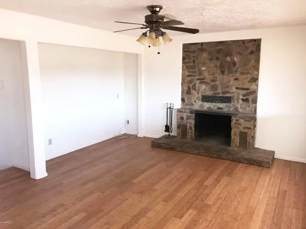 2801 W Sands Dr #1, Phoenix, AZ 85027