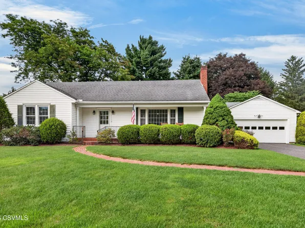 136 Brown Ave, Lewisburg, PA 17837