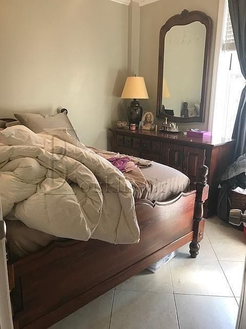 2nd image of 2832 35th St APT 2