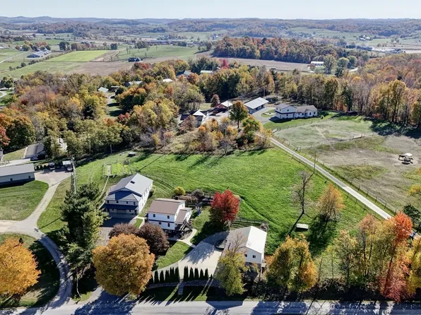 2960 Township Road 166, Sugarcreek, OH 44681