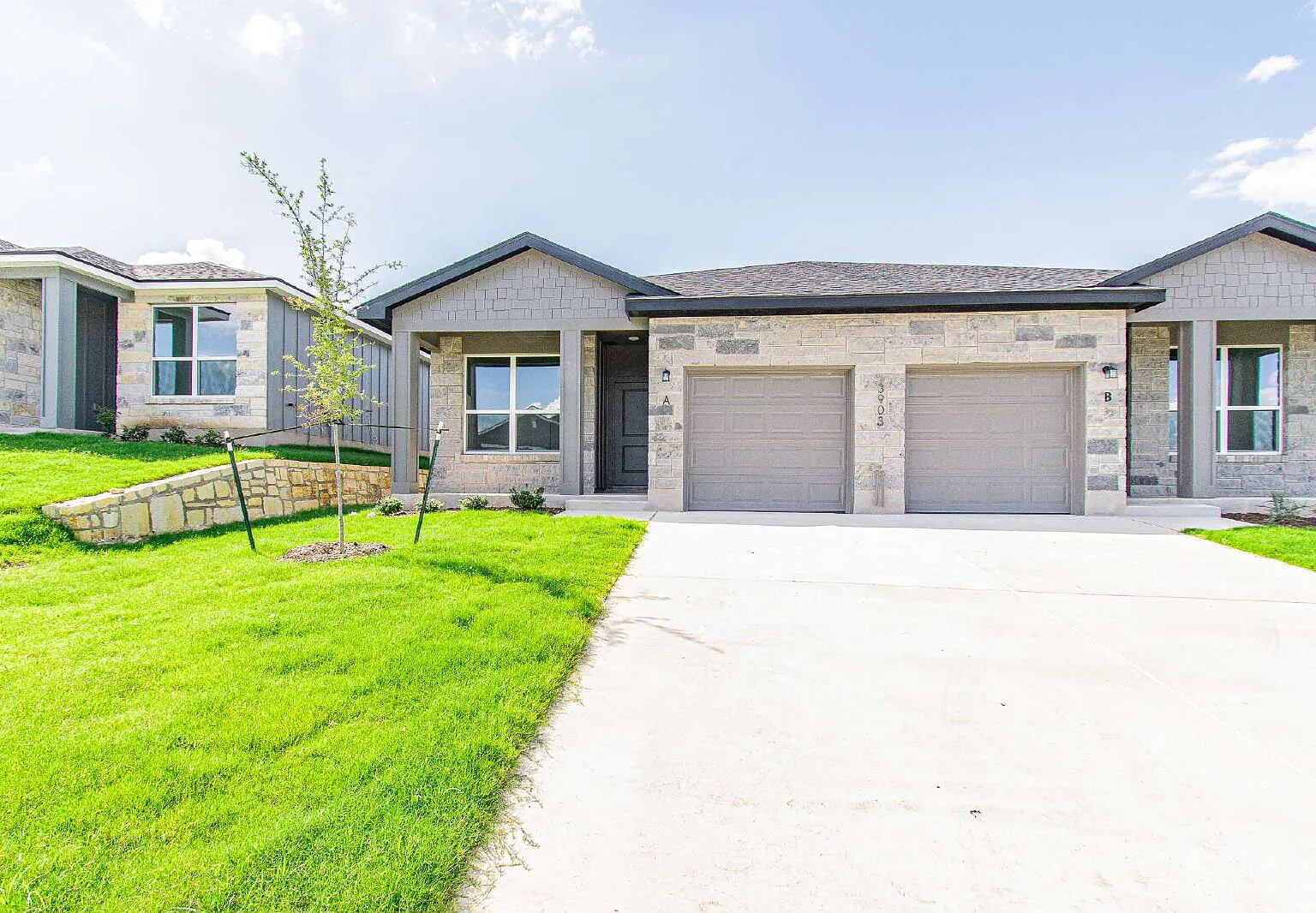 3 bed, 2.0 bath, 1450 sqft, $1,450 — Photo 1