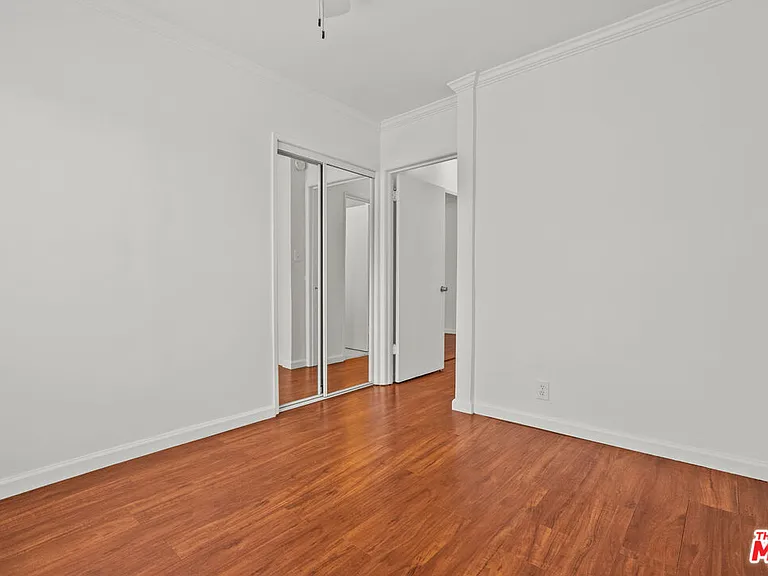 1540 N Fuller Ave #7 — Photo 18