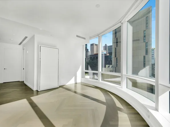 111 Murray Street image 8 of 14