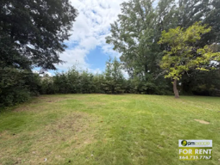 119 Welborn Cir — Photo 3