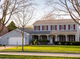 2808 Prairie Meadow Dr, Champaign, IL