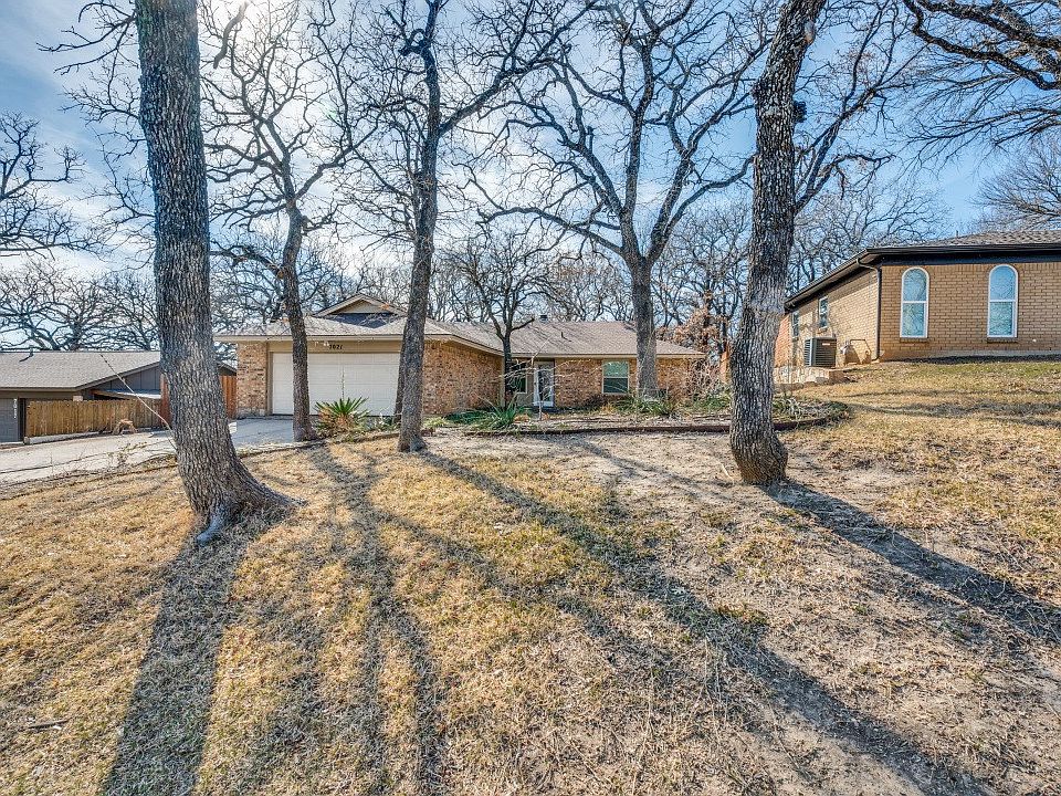 1st image of 7021 Crabtree Ln