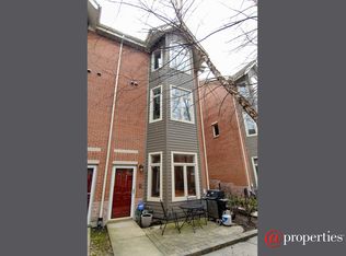 1238 W Fletcher St UNIT A, Chicago, IL 60657