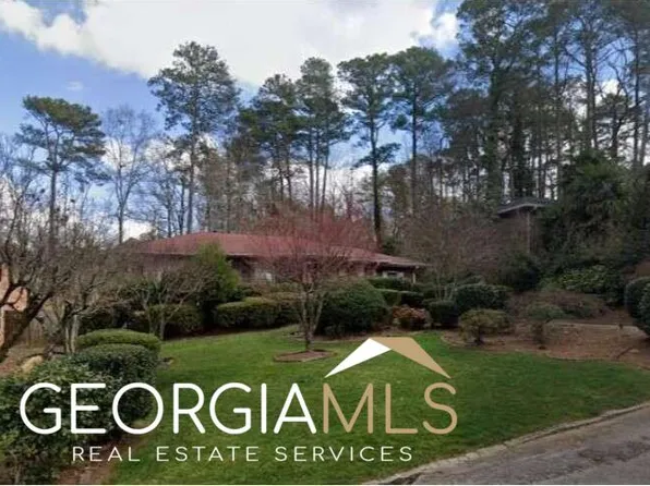 1373 Carolyn Dr, Atlanta, GA 30329