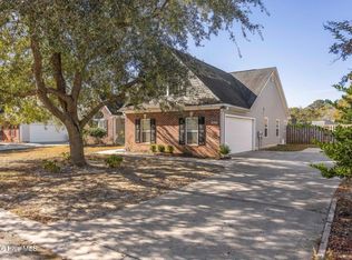 8637 Plantation Landing Dr, Wilmington, NC 28411