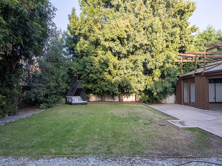 1240 Garfield Ave — Photo 27