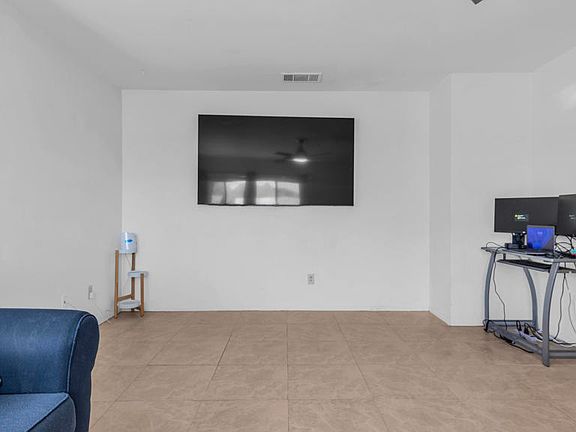 4th image of 52835 Avenida Ramirez