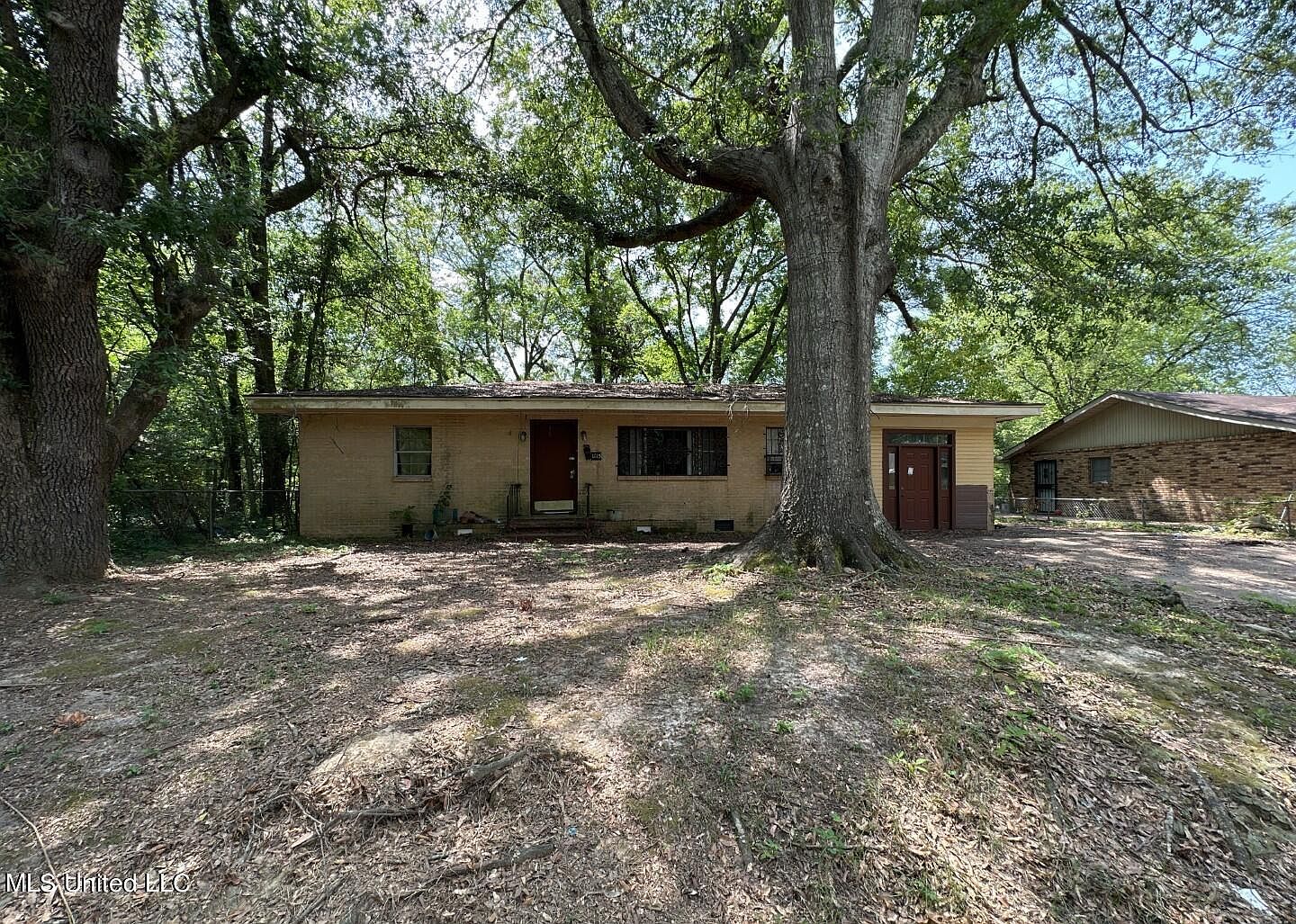 1115 Corinth St, Jackson, MS 39209 Zillow