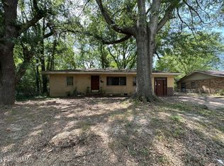 1115 Corinth St, Jackson, MS 39209