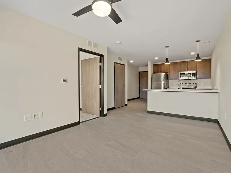 275 Lofts at Kingston Yard — Photo 4