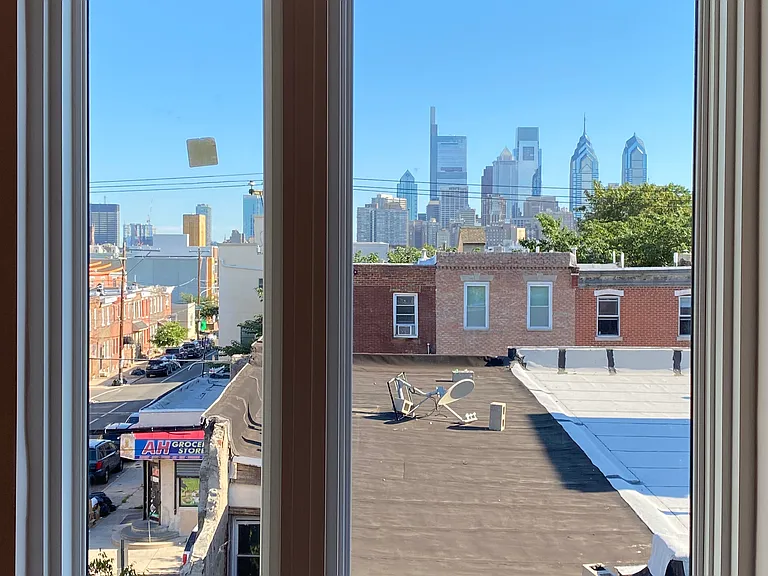 1309 S 20th St #4 — Photo 37