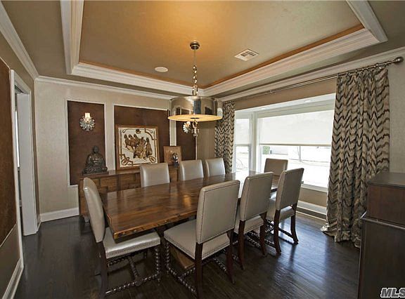 5th image of 6 Hazelwood Dr
