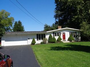 4903 Thrall Rd, Lockport, NY 14094