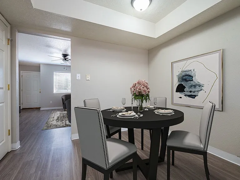 Spacious 2-Bedroom Townhomes — Photo 5