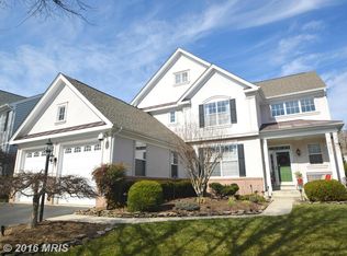 43240 Darkwoods St, Chantilly, VA 20152