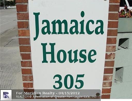 3rd image of 305 N Pompano Beach Blvd APT 403