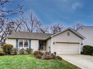 910 Greengate Dr, Lebanon, OH 45036