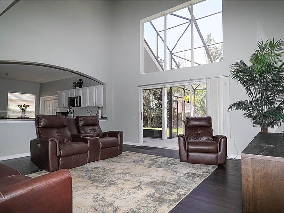 5th image of 7871 Saint Giles Pl