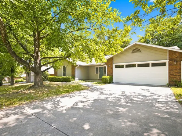 2457 E Ferguson Ave, Fayetteville, AR 72703