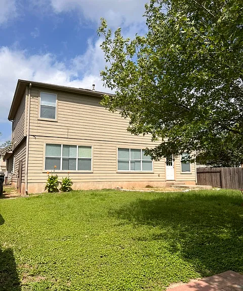 480 Camelia Pkwy — Photo 13