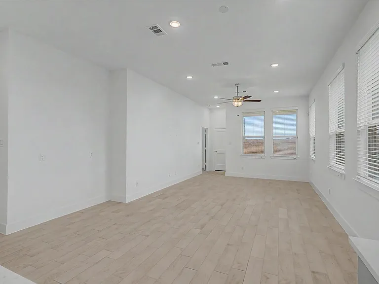 21138 Garden Palm Dr — Photo 13