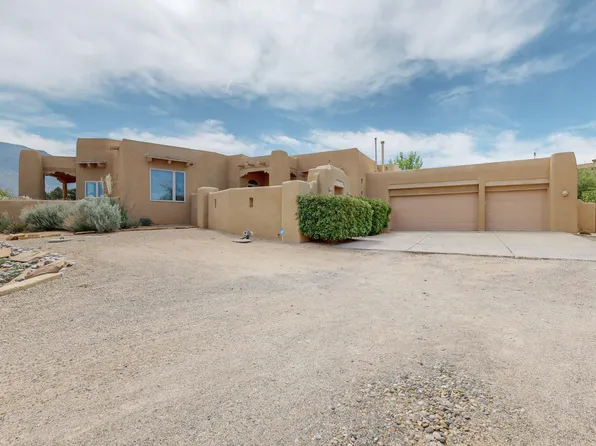 9520 Florence Ave NE, Albuquerque, NM 87122