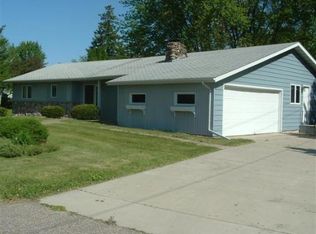304 W Park St, New Lisbon, WI 53950