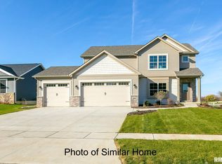 1013 S 2nd St, Eldridge, IA