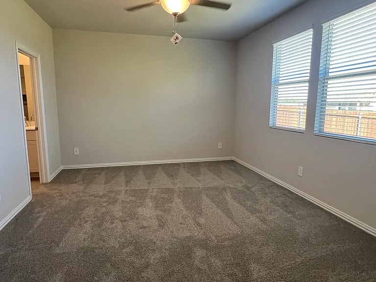 4005 Turpin Dr — Photo 11