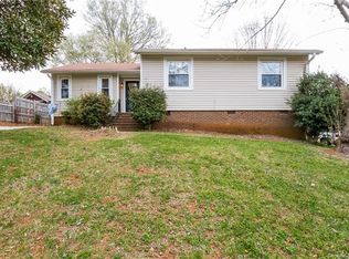 9507 Barkridge Rd, Mint Hill, NC 28227