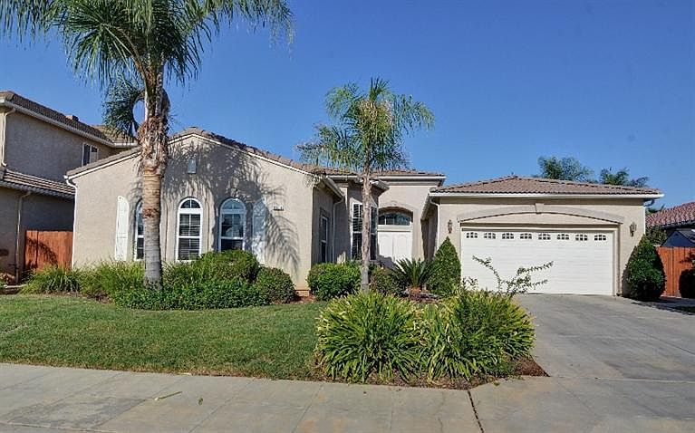 1st image of 8659 N Paula Ave