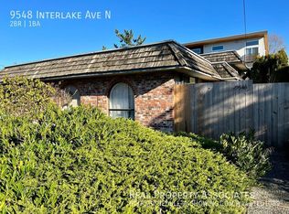 9548 Interlake Ave N, Seattle, WA 98103