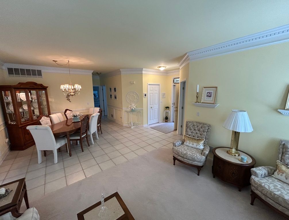 21561 Wolf Lake Ct, Crest Hill, IL - View 4