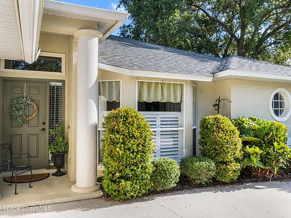 5th image of 966 Gulfstream Ave